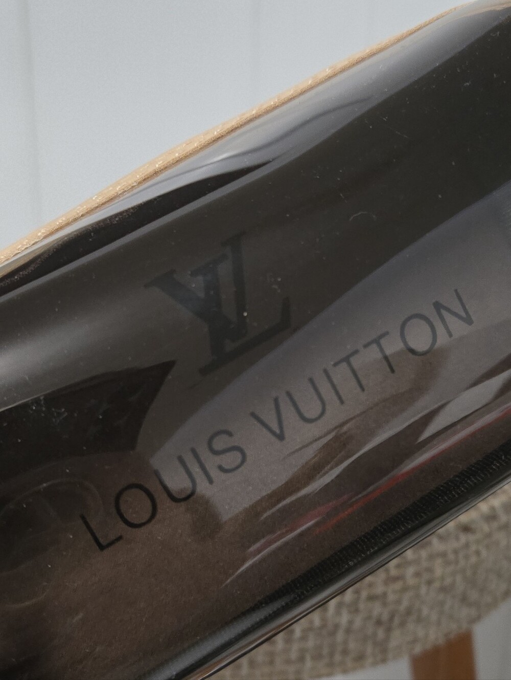 New Monogram & Clear Makeup Case - Picture 5 of 10